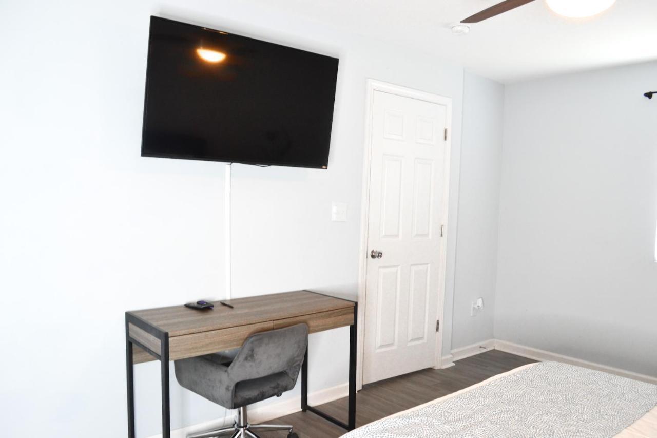 Convenient Atlanta Home Экстерьер фото
